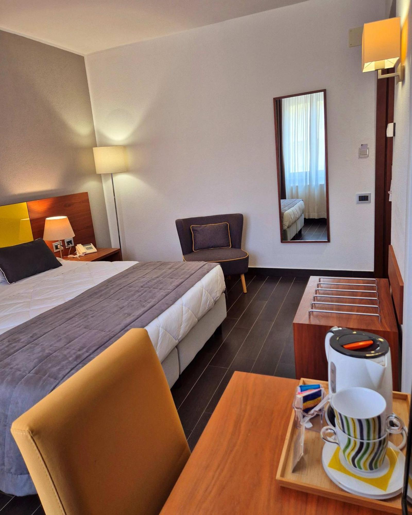 Sandalia Hotel 3*