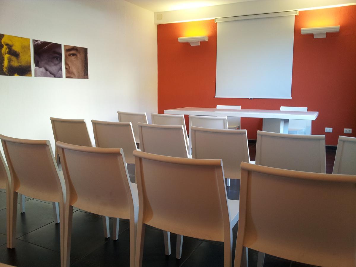 Sandalia Hotel