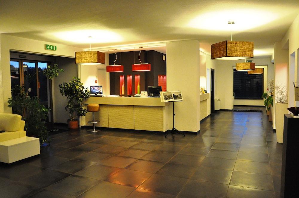 Hotel Sandalia 3*